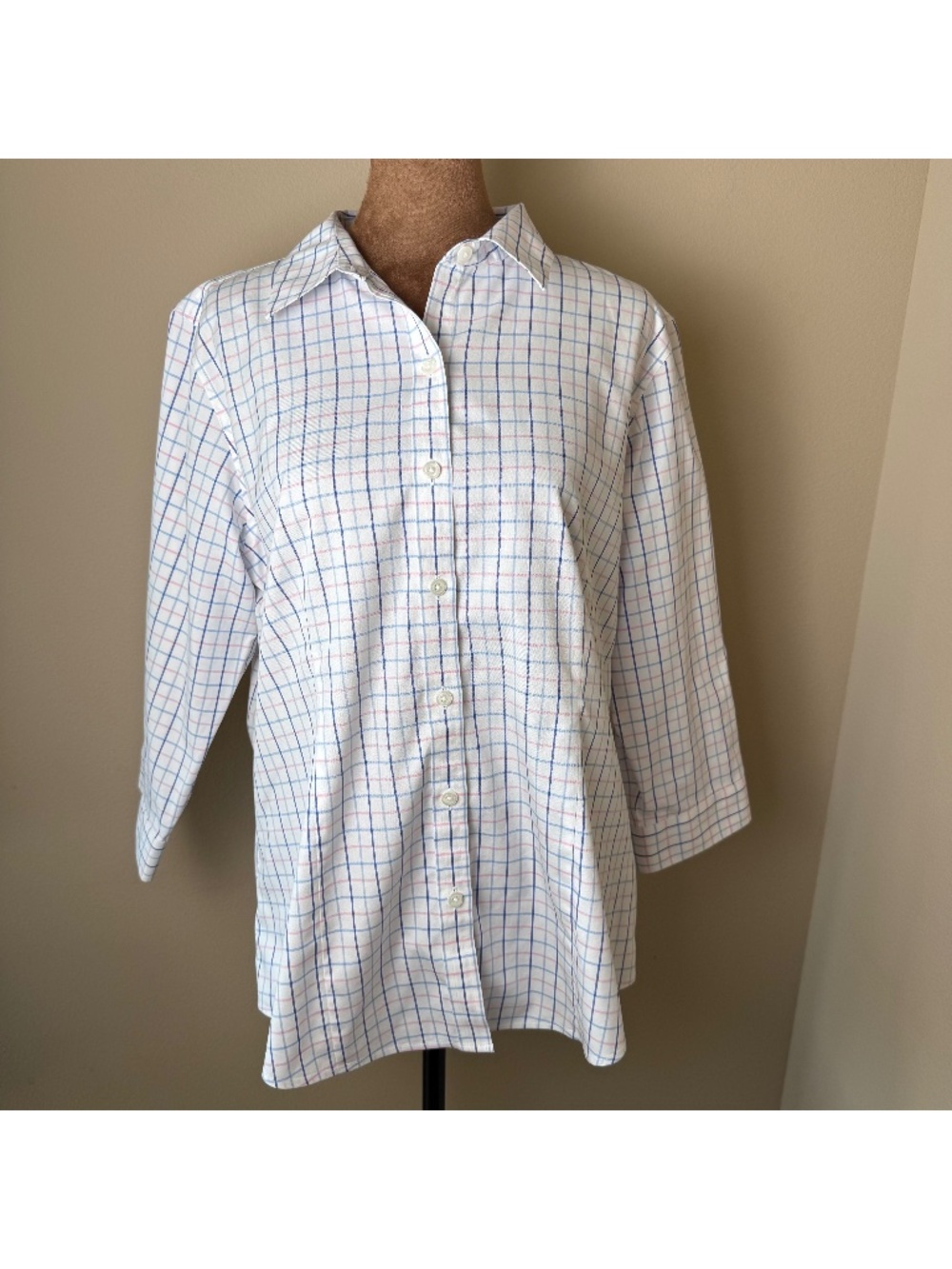 LL Bean Wrinkle Free Button Down Shirt Womens Medium Reg White Windowpane Plaid